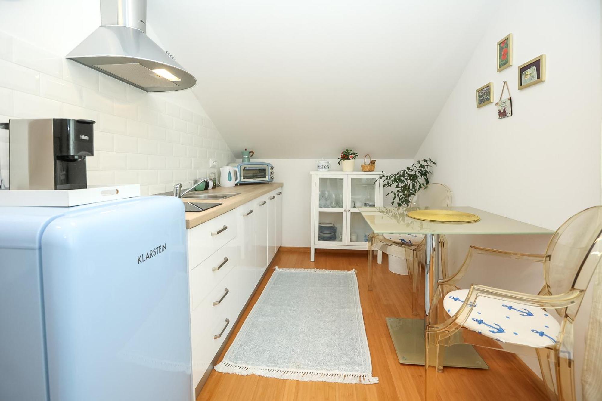Z&A Studio Apartment With Parking Bozava Exterior photo